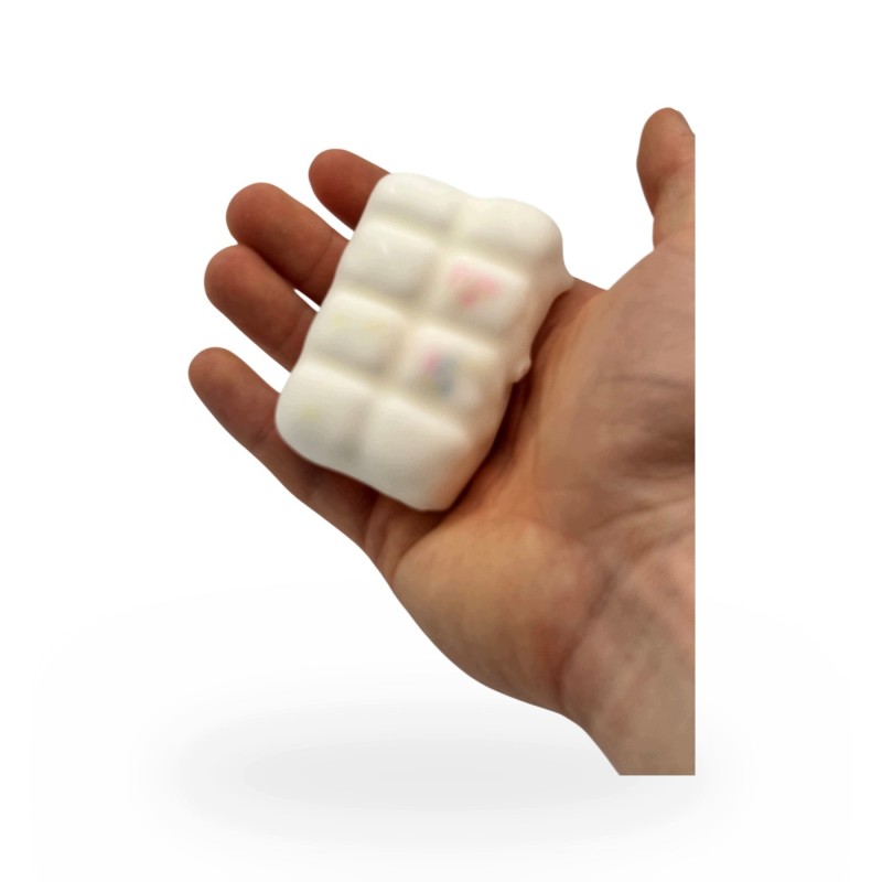 Gniotek Biała Czekolada Woskowa Crunchy Squishy Antystresowa 7cm