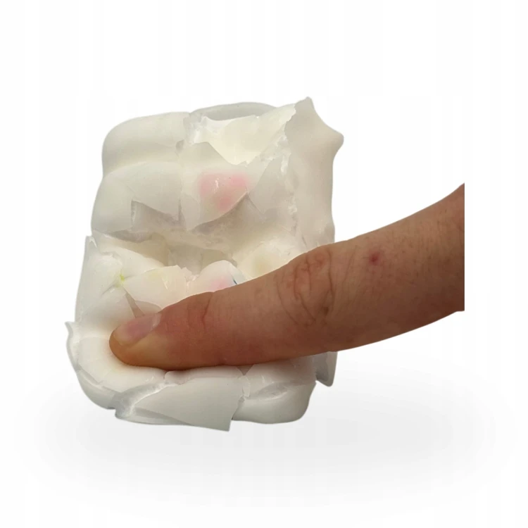Gniotek Biała Czekolada Woskowa Crunchy Squishy Antystresowa 7cm